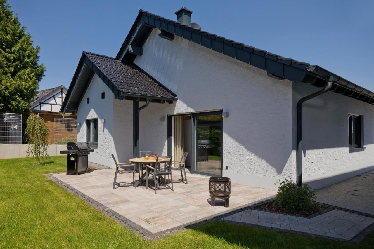 Вилла G&S Premiumferienhaus Eifel Шляйден Экстерьер фото